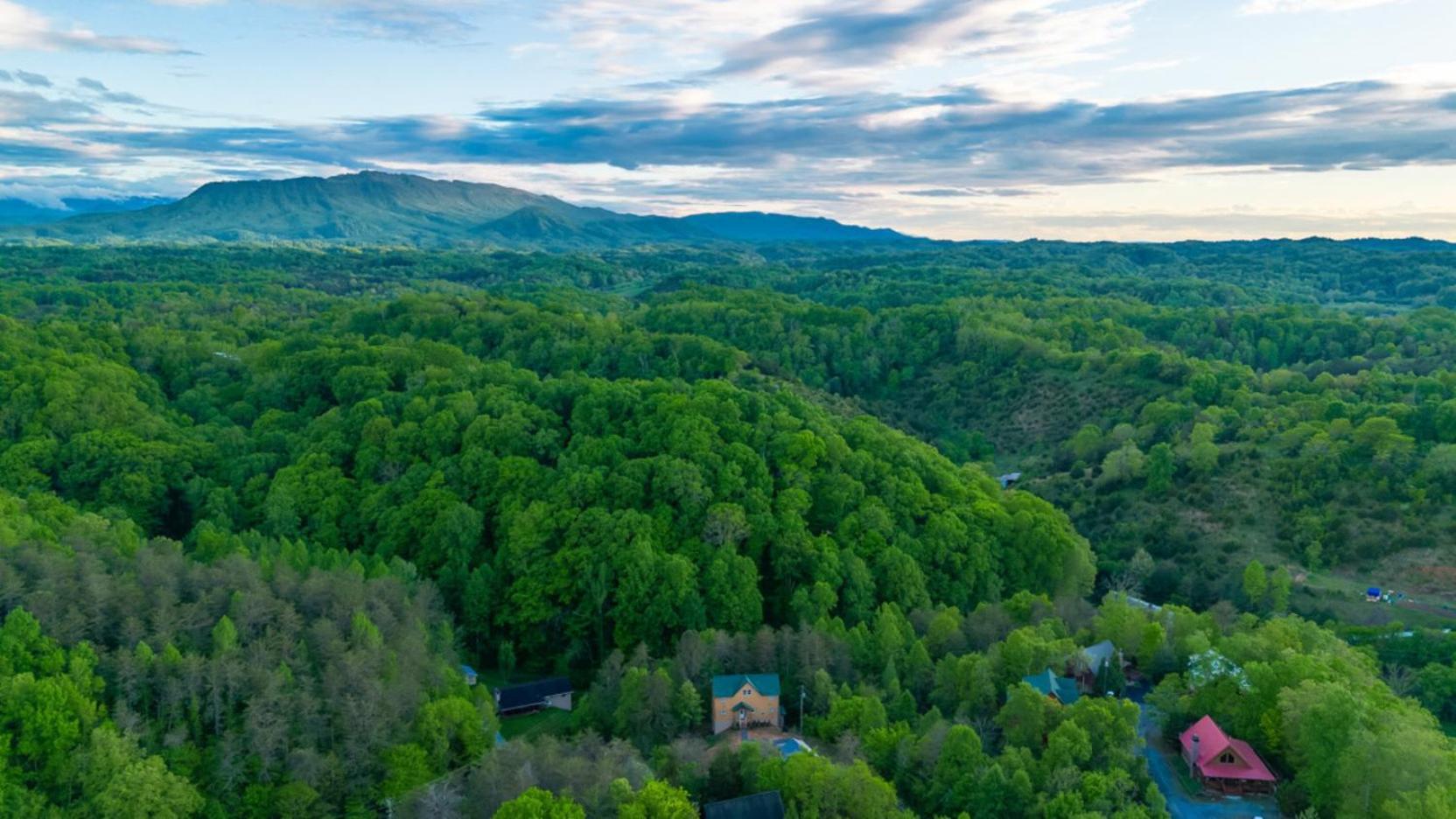 Countryside Comfort By Ghosal Luxury Lodging Sevierville Exterior photo